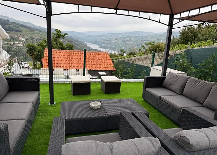 Casa Pinto Douro Country Villa *